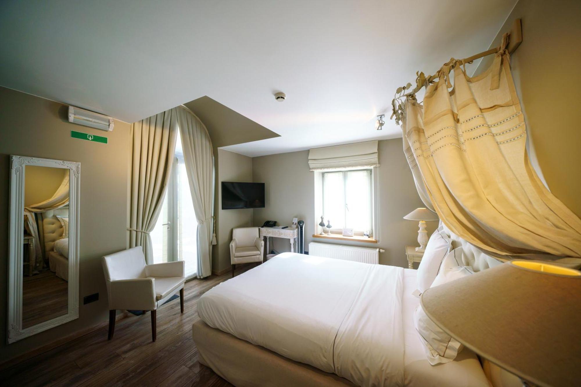 Hotel Saint-Amour Durbuy Kültér fotó